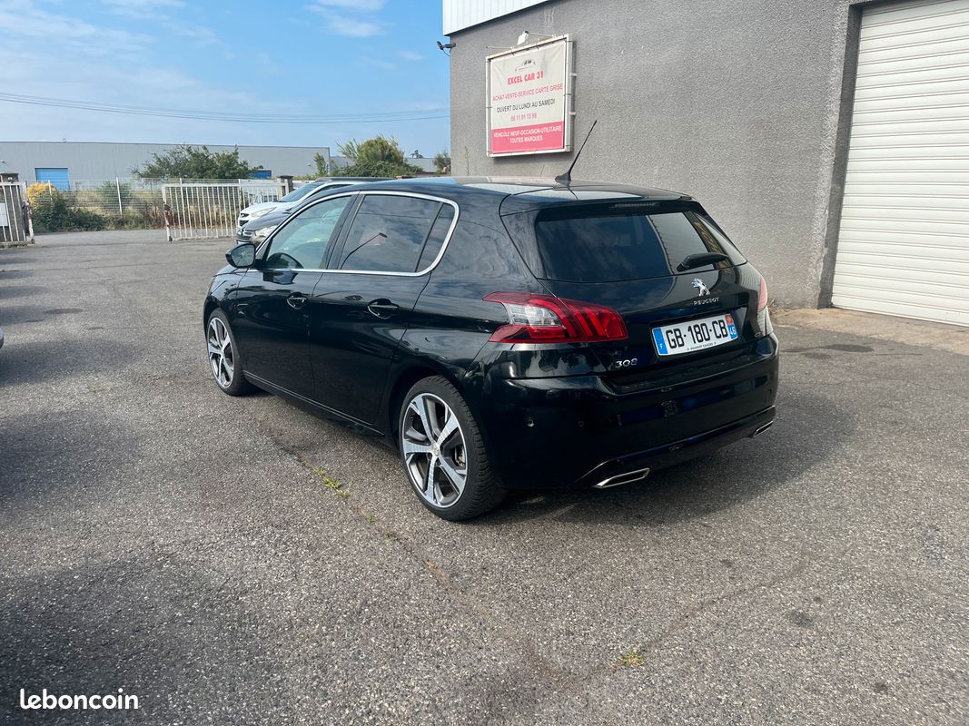 Peugeot 308 III 1.5 BLUEHDI 130 GT EAT8