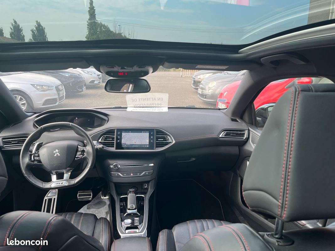 Peugeot 308 III 1.5 BLUEHDI 130 GT EAT8