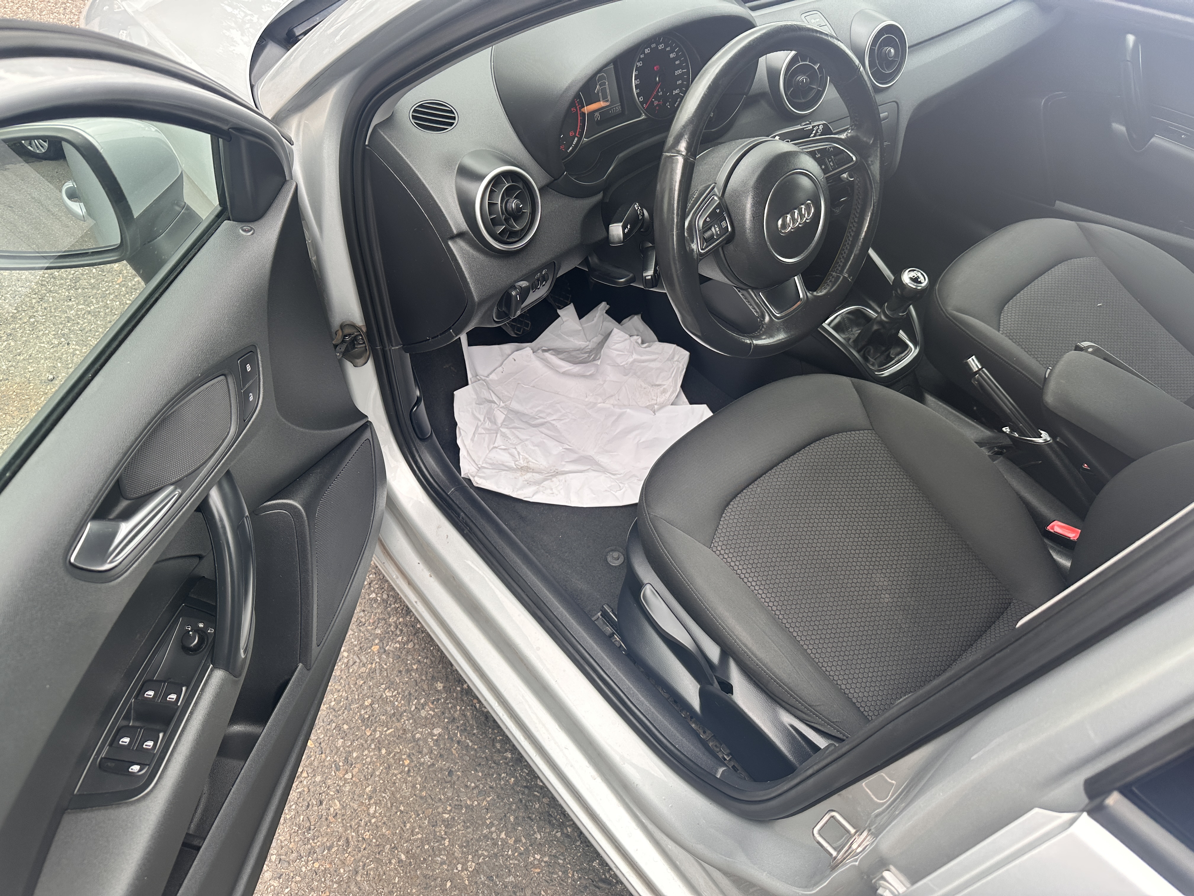Audi A1 SPORTBACK 1.6 TDI 105 ATTRACTION