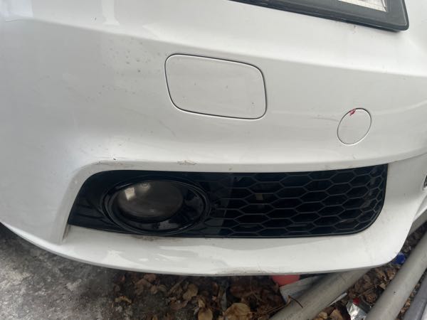 Audi A4 IV (2) 2.0 TDI 143 S LINE