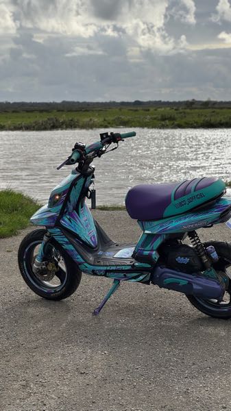 MBK BOOSTER 13 NAKED