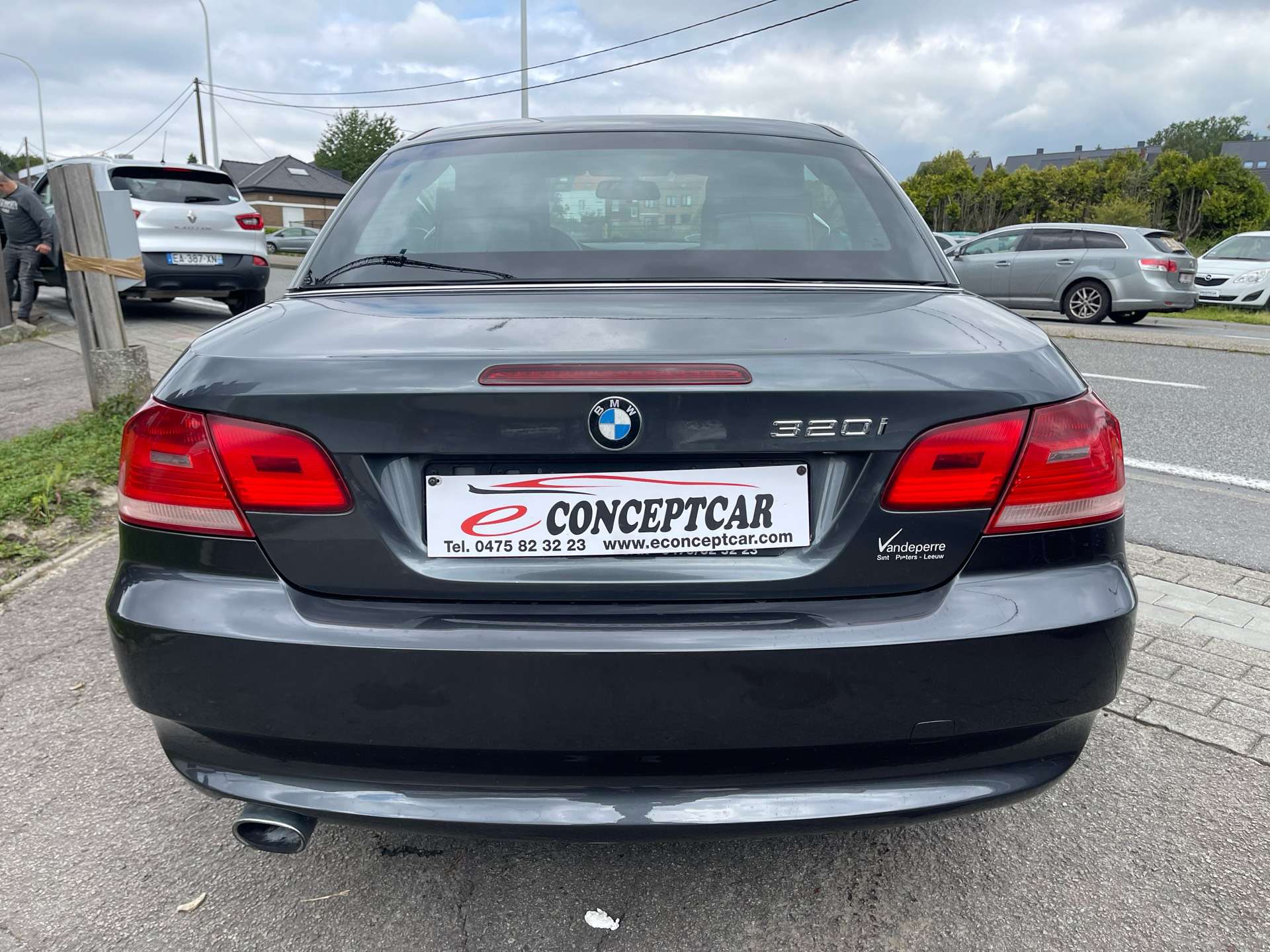 BMW 320 Cabriolet 320i // Defaut TOIT CABRIOLET //MARCHAND