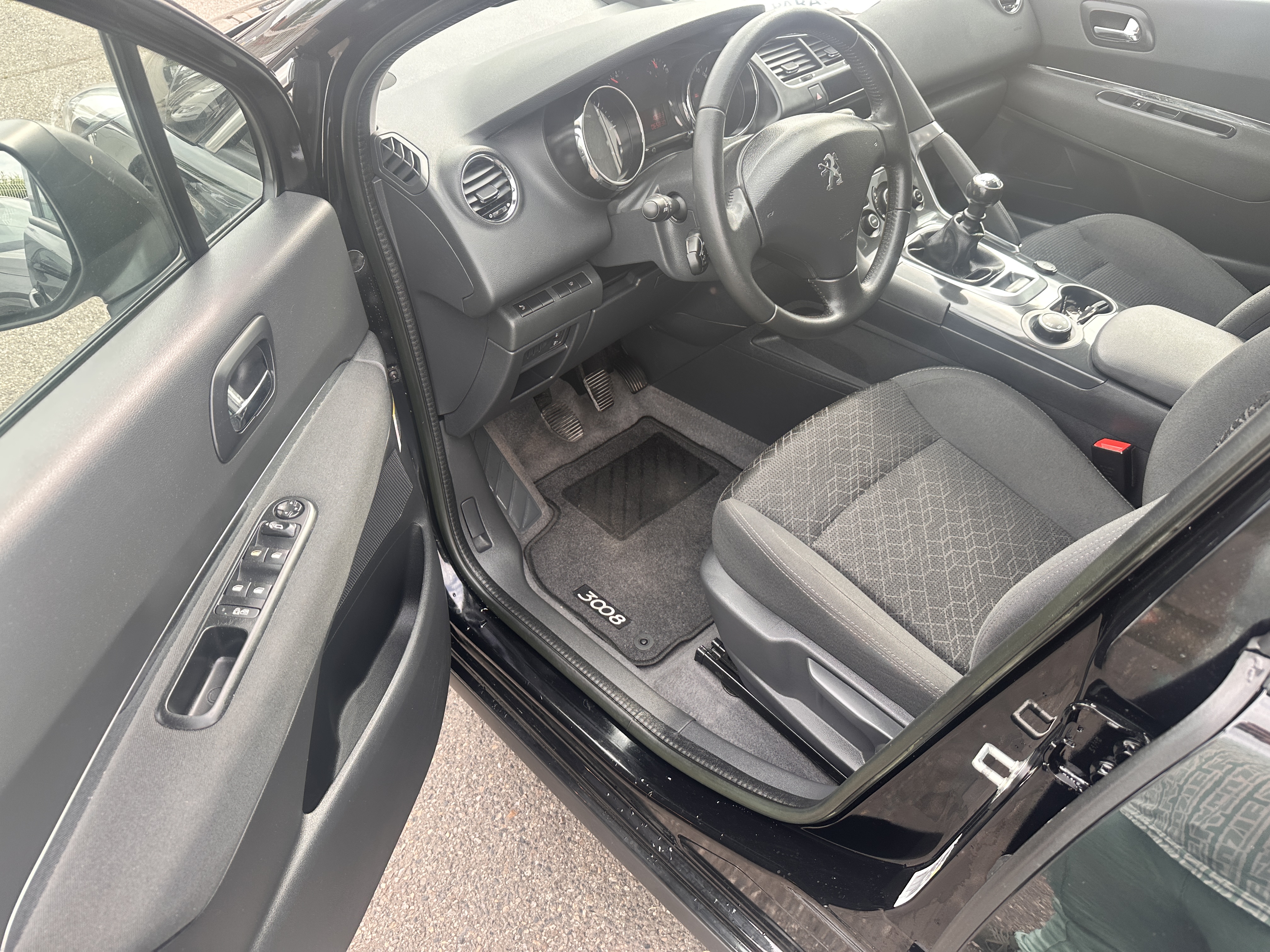 Peugeot 3008 II 1.6 BLUEHDI 120 S&amp;S EURO6 ACTIVE BUSINESS