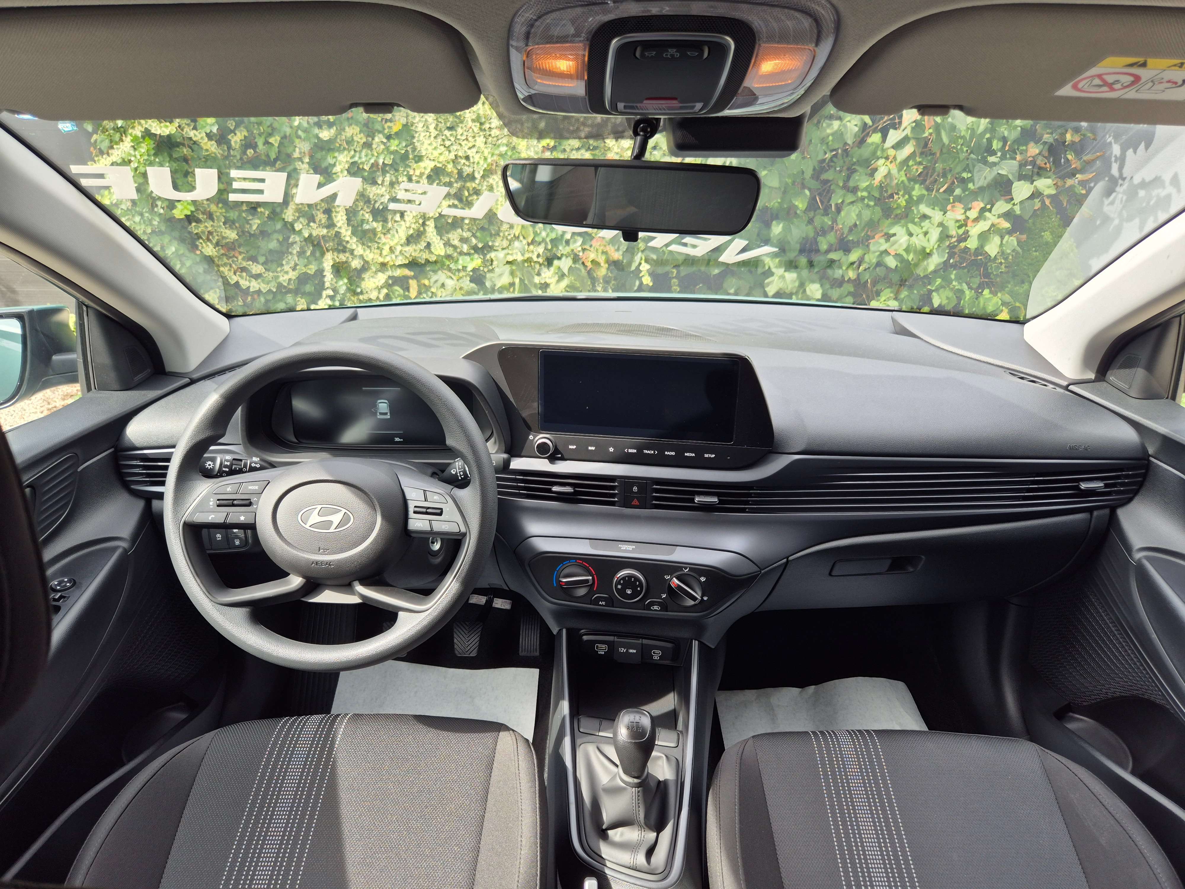Hyundai i20 1.2i 83 - Faible Consommation et Fiable - Garantie Constructeur Roulez Sans Stress - Dispo -48H - Zone LEZ Ok 12/2034