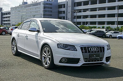 Audi S4 3.0 V6 TFSI 333 QUATTRO S-TRONIC 7