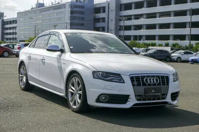 Audi S4 3.0 V6 TFSI 333 QUATTRO S-TRONIC 7