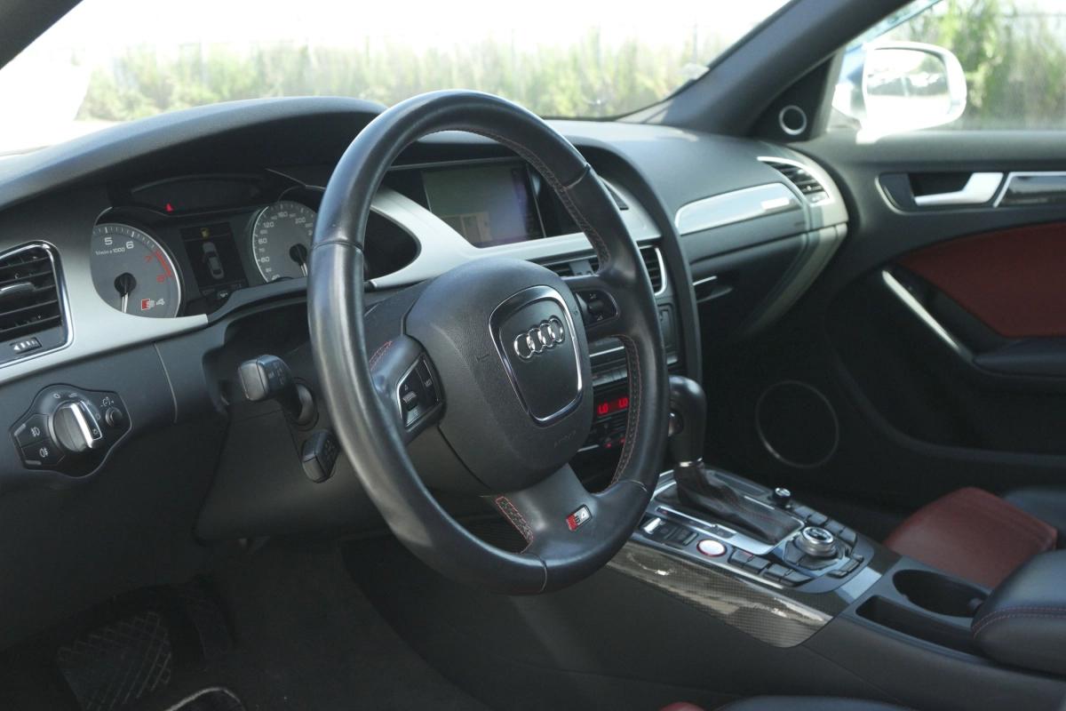 Audi S4 3.0 V6 TFSI 333 QUATTRO S-TRONIC 7