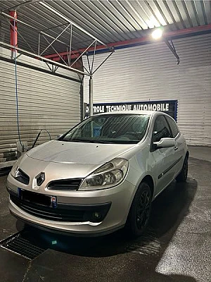 Renault Clio III (2) 1.5 DCI 70 AUTHENTIQUE 3P ECO2