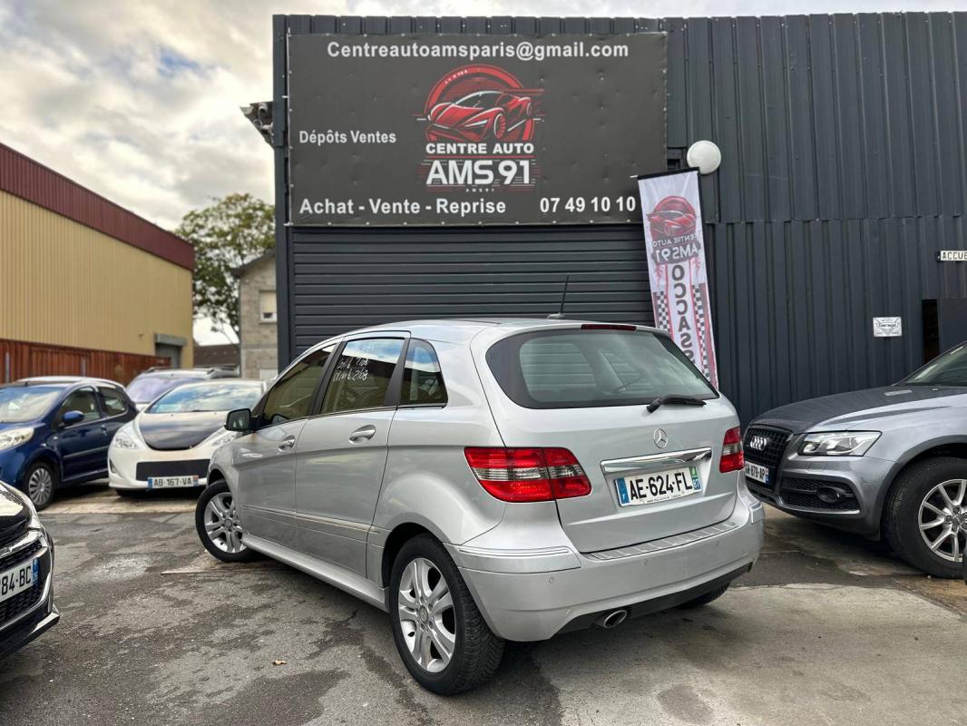 Mercedes-Benz Classe B I (T245) 180 Classic CVT