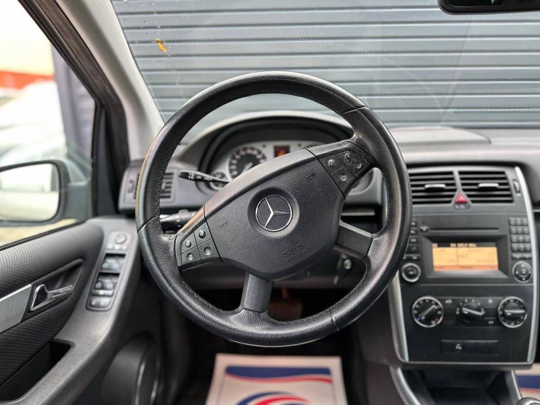 Mercedes-Benz Classe B I (T245) 180 Classic CVT