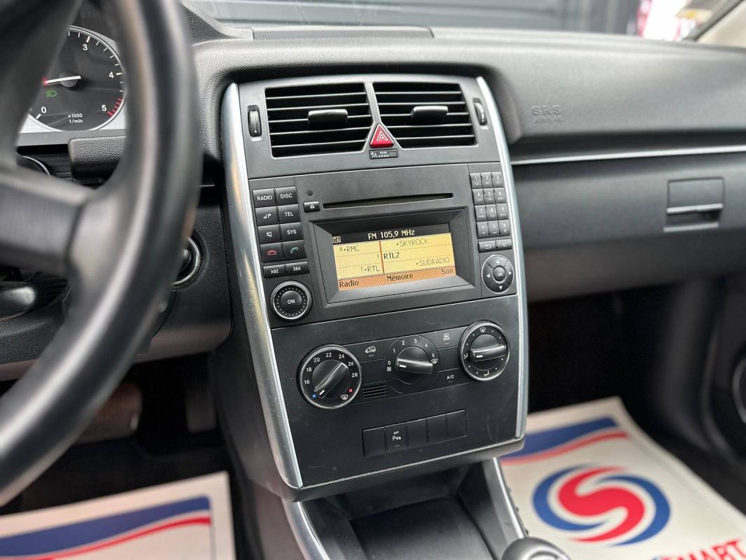 Mercedes-Benz Classe B I (T245) 180 Classic CVT