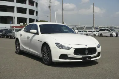 Maserati Ghibli 3.0 330 BVA