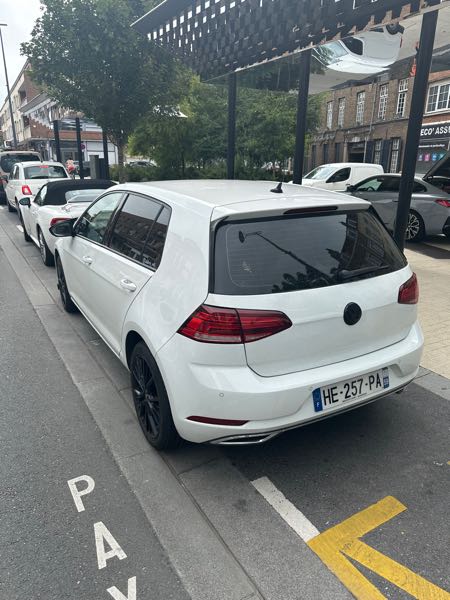 Volkswagen Golf VII (2) 1.0 TSI 110 BLUEMOTION TECHNOLOGY CONFORTLINE 5P