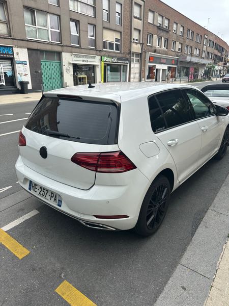 Volkswagen Golf VII (2) 1.0 TSI 110 BLUEMOTION TECHNOLOGY CONFORTLINE 5P