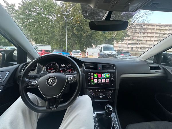 Volkswagen Golf VII (2) 1.0 TSI 110 BLUEMOTION TECHNOLOGY CONFORTLINE 5P