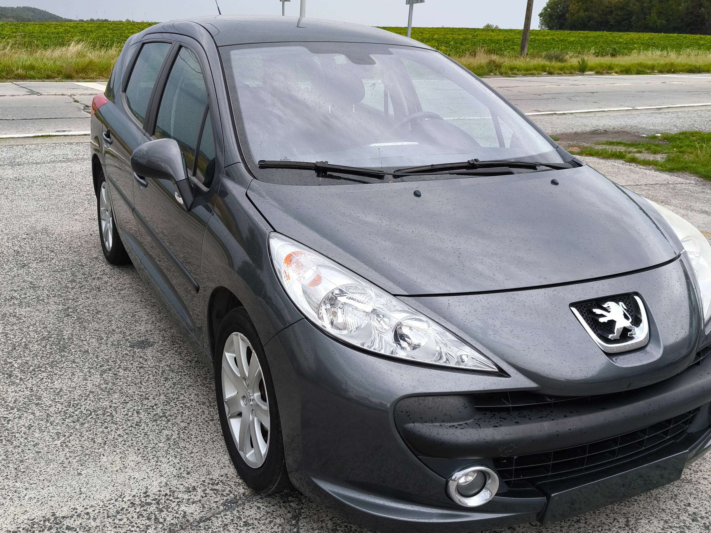 Peugeot 207 Peugeot 207 brk 1600 essence boîte automatique