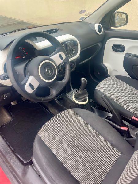 Renault Twingo II (2) 1.2 LEV 16V 75 INTENS ECO2
