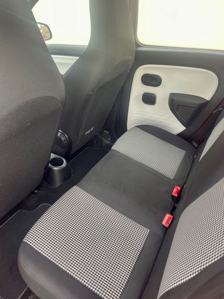 Renault Twingo II (2) 1.2 LEV 16V 75 INTENS ECO2