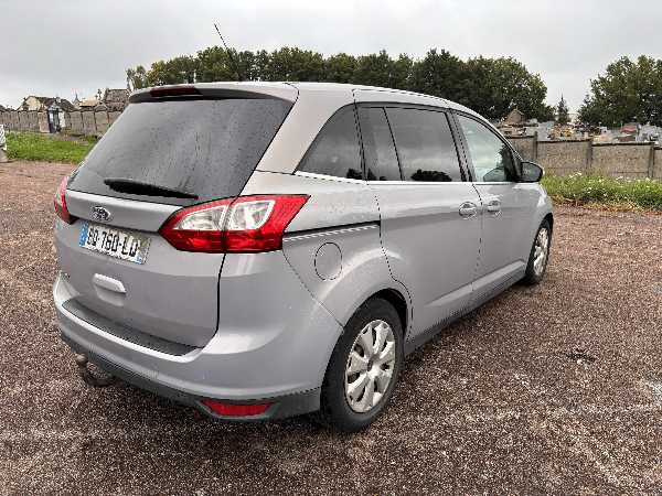 Ford Grand C-max Ford c max 1.6 tdci 7 place ct ok distribution ok