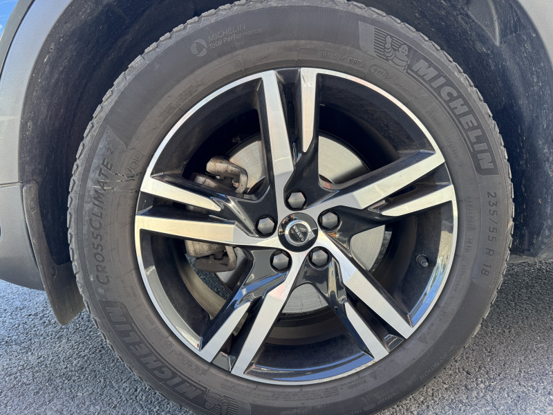 Volvo XC40 B3 163CH ESSENTIAL DCT 7
