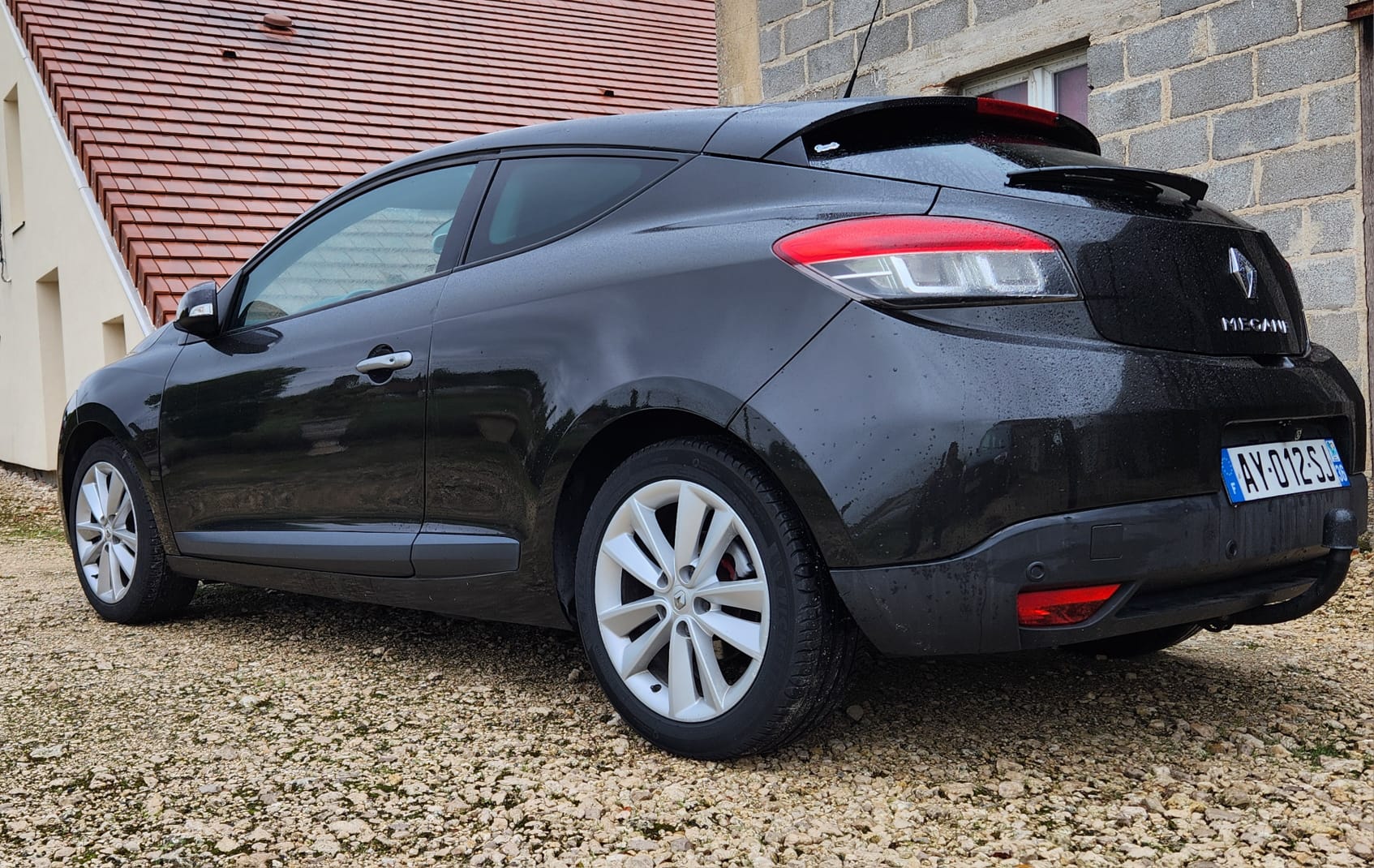 Renault Megane III COUPE 1.9 DCI 130 FAP DYNAMIQUE GARANTIE 12 MOIS