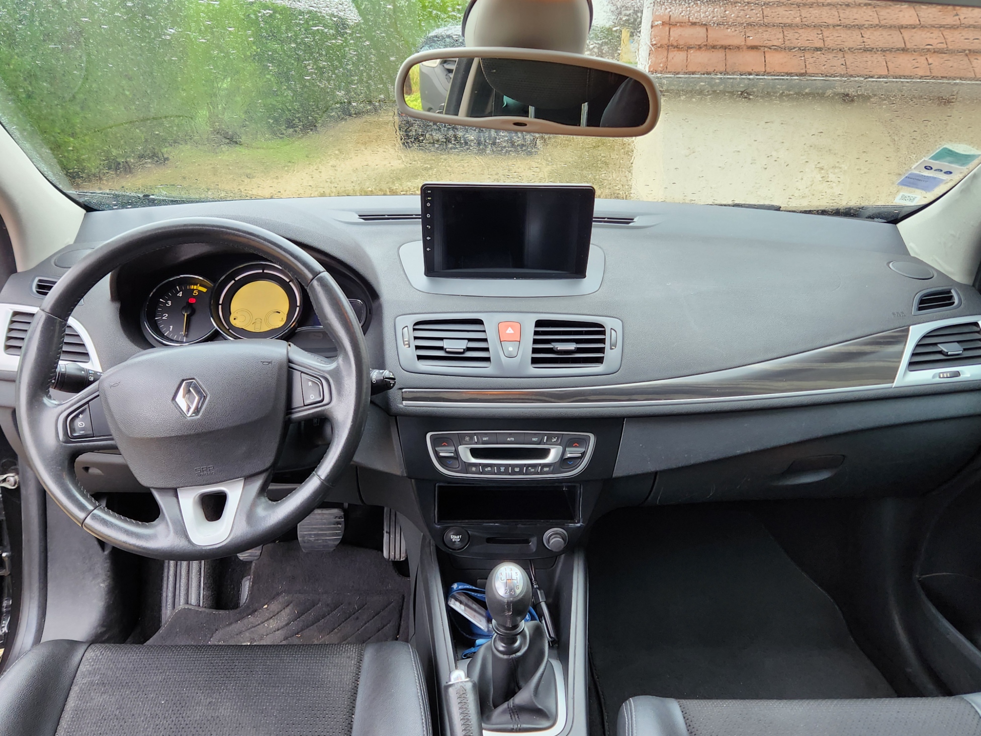 Renault Megane III COUPE 1.9 DCI 130 FAP DYNAMIQUE GARANTIE 12 MOIS
