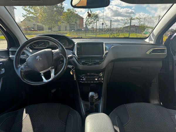 Peugeot 208 II 1.2 VTI 75 S&amp;S ACTIVE PACK