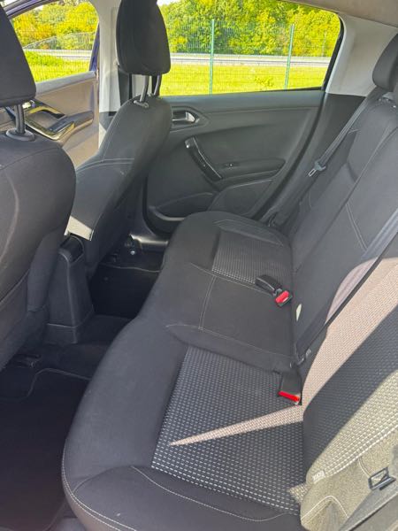 Peugeot 208 II 1.2 VTI 75 S&amp;S ACTIVE PACK