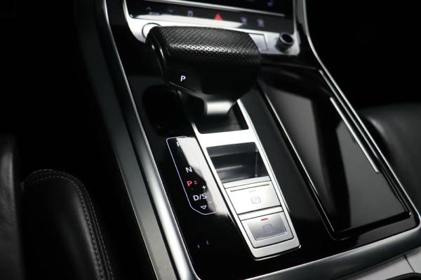 Audi Q8 50 TDI 286 17CV S LINE QUATTRO TIPTRONIC