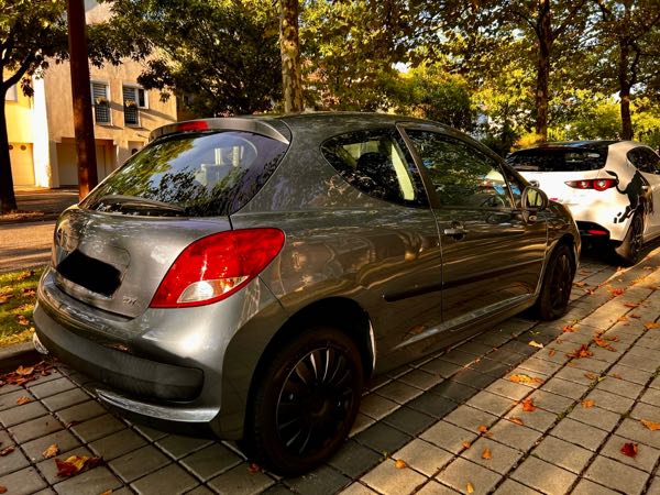 Peugeot 207 1.4 75 STYLE 3P