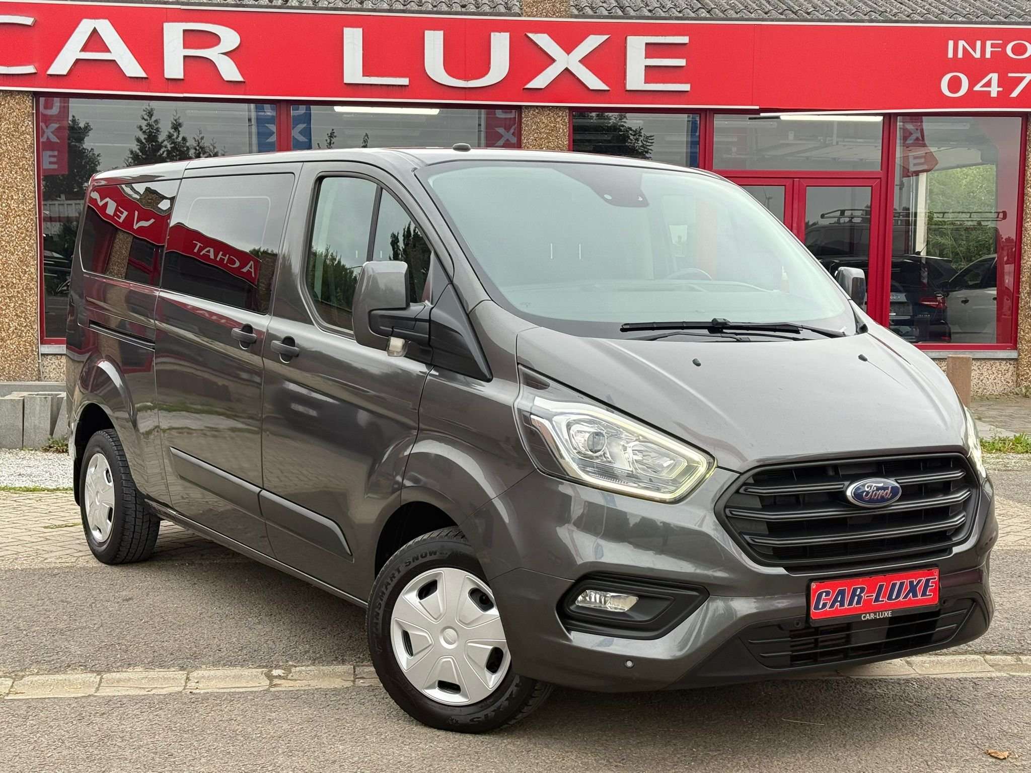 Ford Transit Custom 2.O TDCI   9 PLACES LONG LED