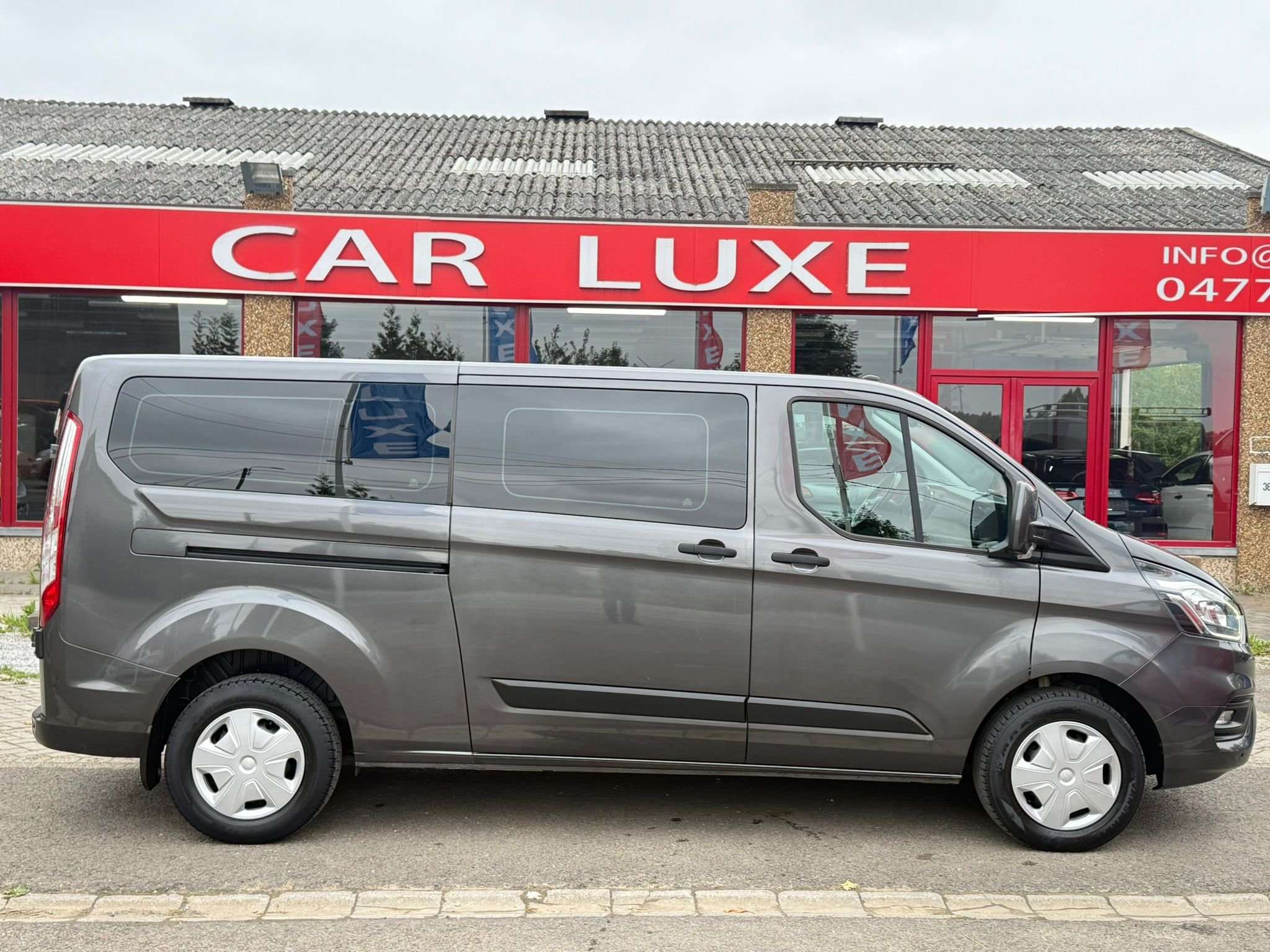 Ford Transit Custom 2.O TDCI   9 PLACES LONG LED