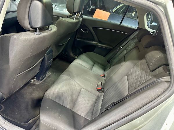 Toyota Avensis III SW 126 D-4D FAP SKYVIEW EDITION