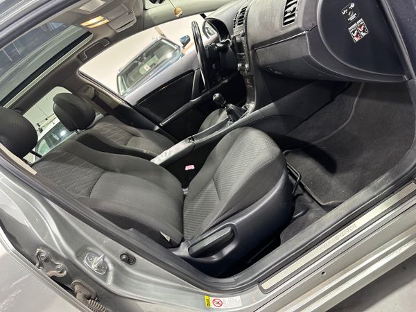 Toyota Avensis III SW 126 D-4D FAP SKYVIEW EDITION