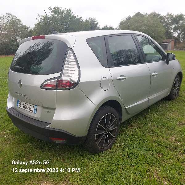 Renault Scenic III (3) 1.5 DCI 110 LIMITED