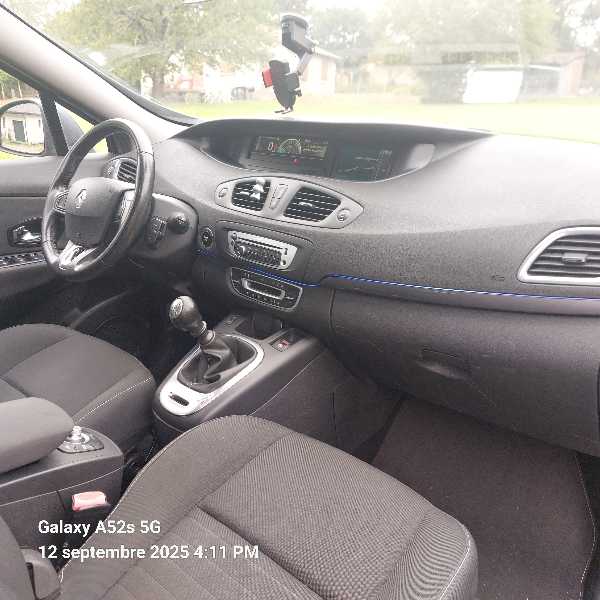 Renault Scenic III (3) 1.5 DCI 110 LIMITED