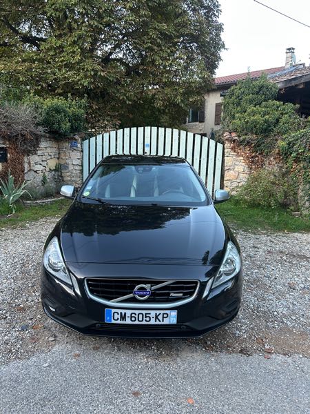 Volvo S60 II D3 163 R-DESIGN GEARTRONIC