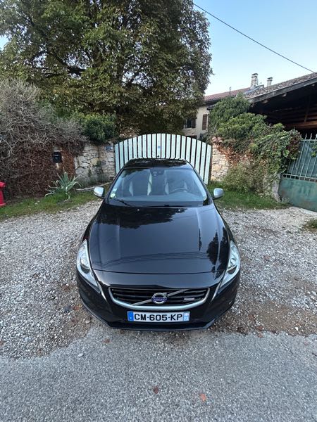 Volvo S60 II D3 163 R-DESIGN GEARTRONIC