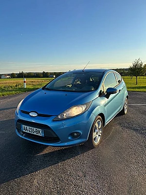 Ford Fiesta V 1400 TDCI 68 AMBIENTE 3P