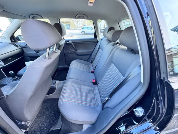 Volkswagen Polo 03