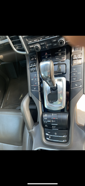 Porsche Cayenne II (2) 3.0 V6 D 262 TIPTRONIC