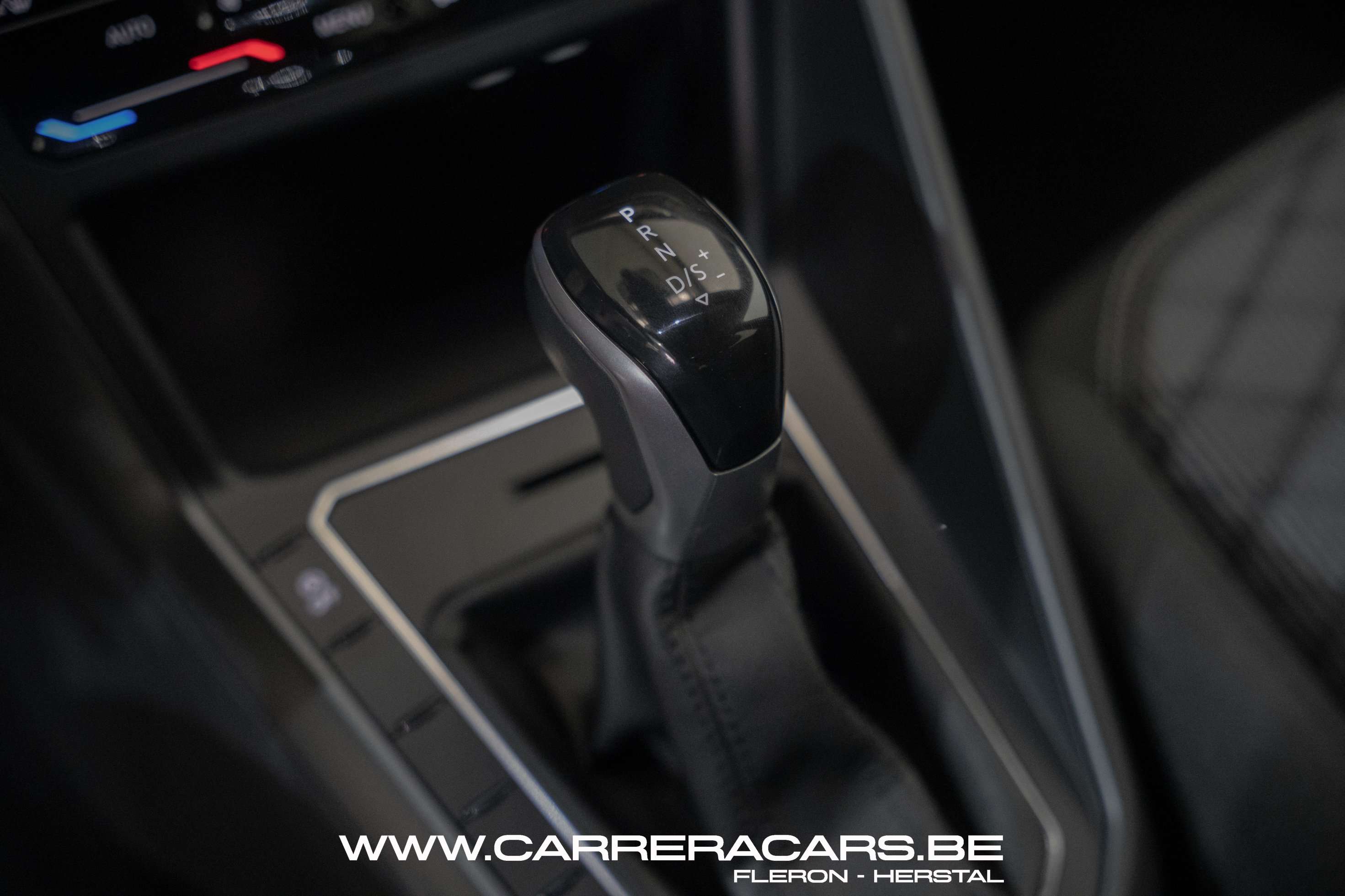 Volkswagen Polo 1.0 TSI R-Line*|NEW*DSG*CAMERA*CARPLAY*LED*VIRTUAL*|