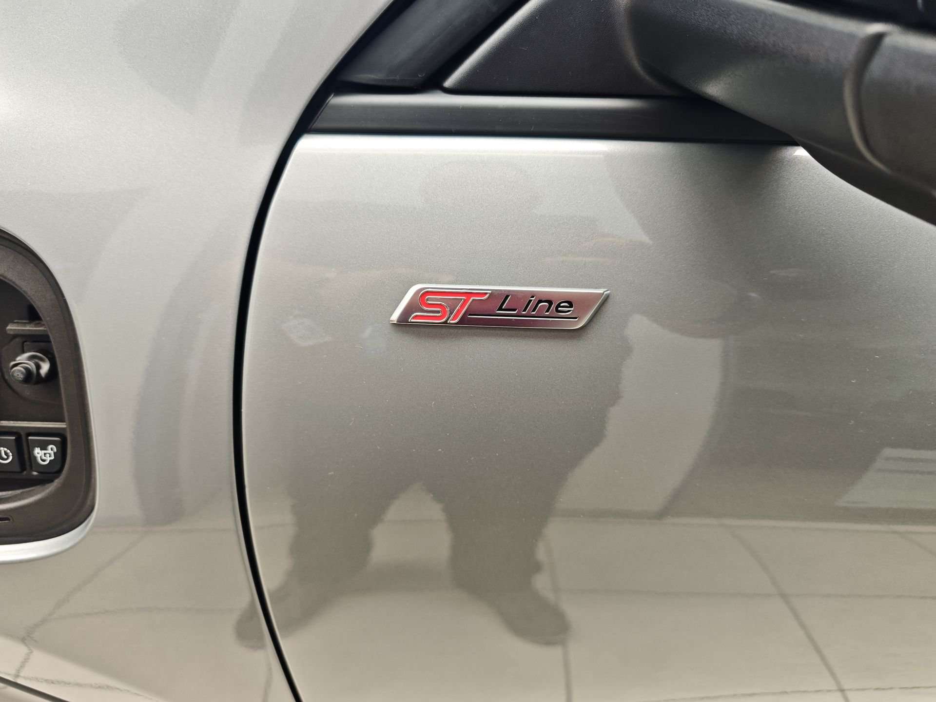 Ford Kuga ST-Line X 2.5i PHEV 243ch Auto - 0km