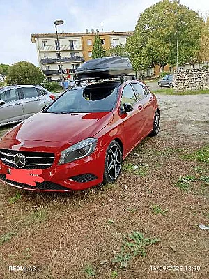 Mercedes-Benz Classe A III (2) 180 D BLUEEFFICIENCY EDITION INTUITION