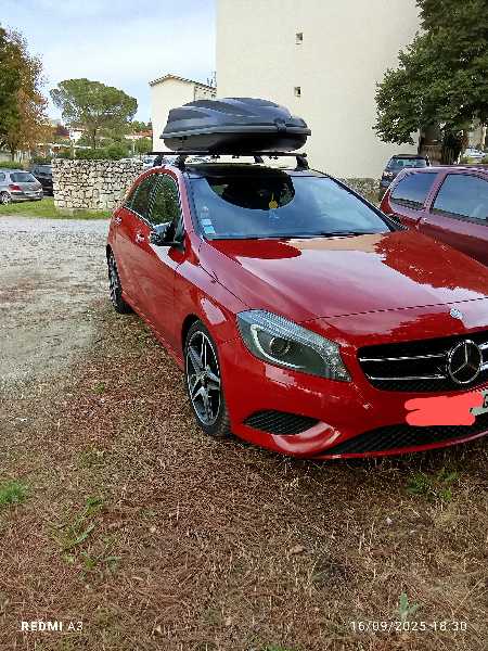 Mercedes-Benz Classe A III (2) 180 D BLUEEFFICIENCY EDITION INTUITION