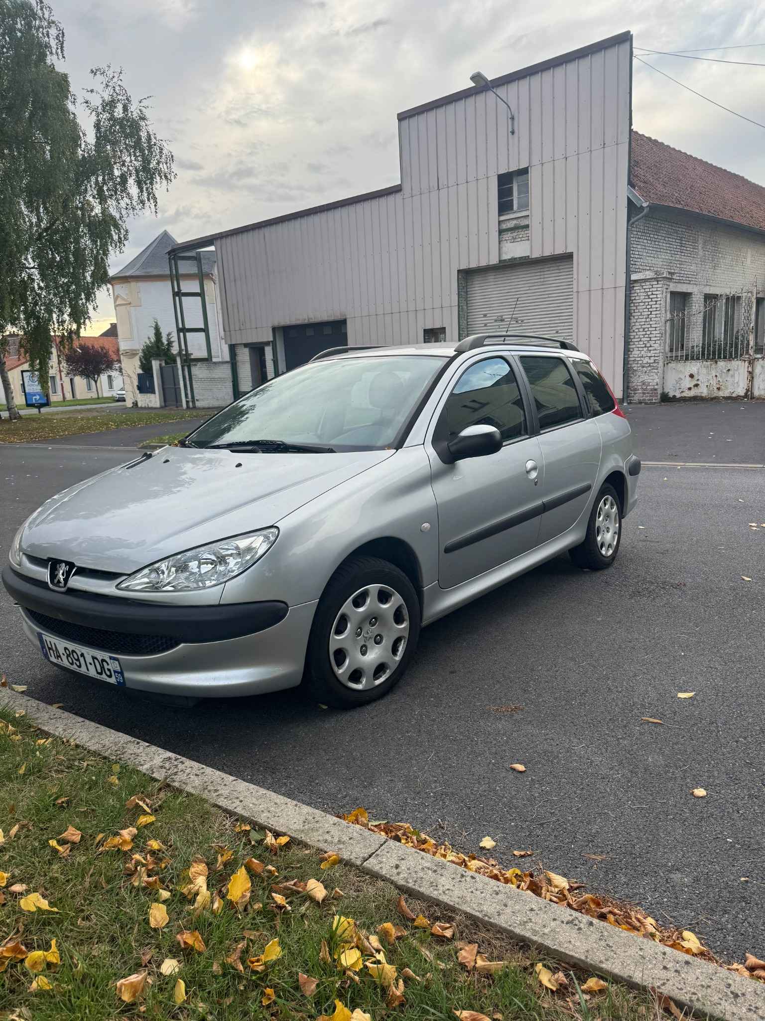 Peugeot 206 (2) SW 1.4 URBAN