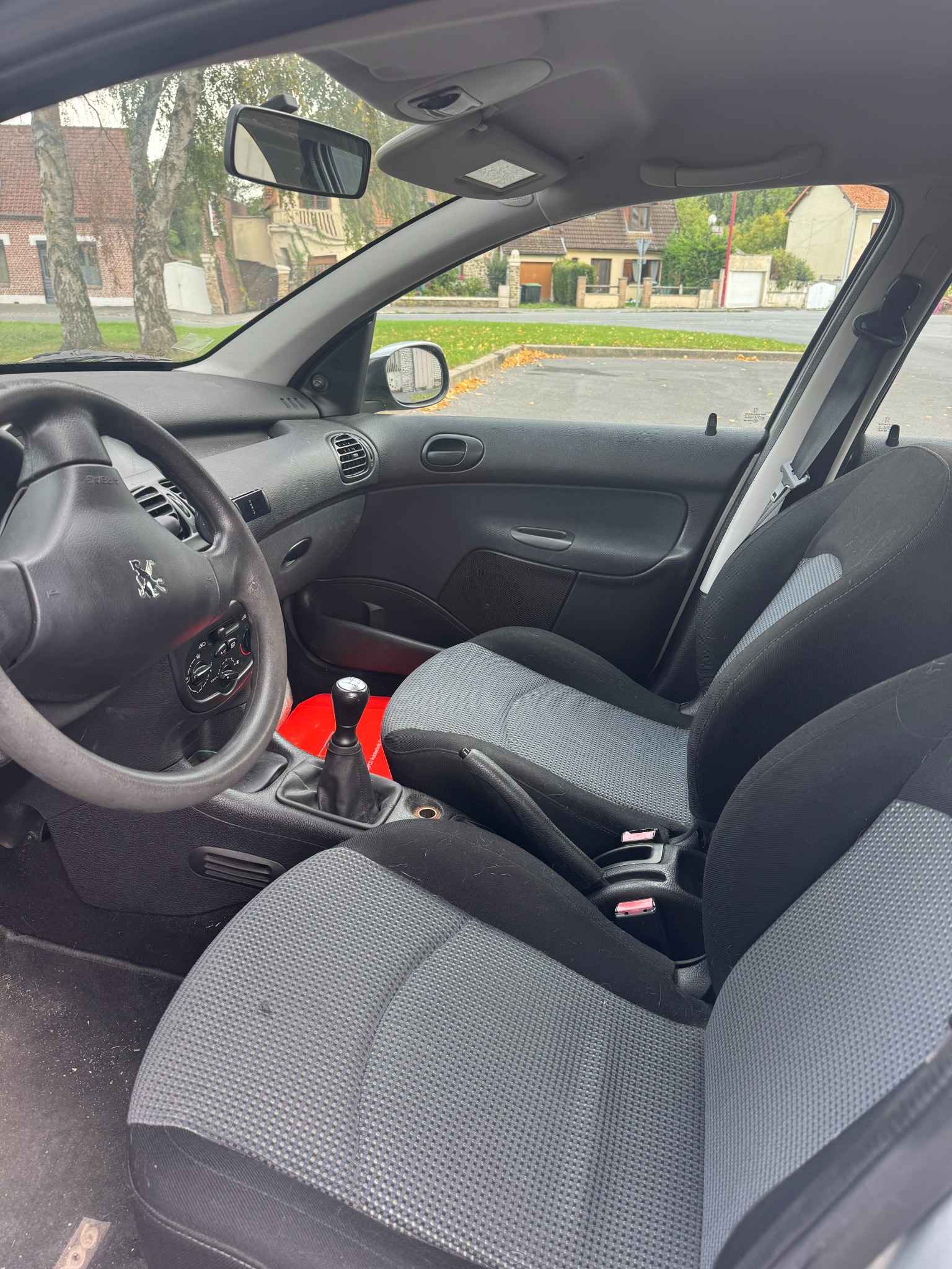 Peugeot 206 (2) SW 1.4 URBAN