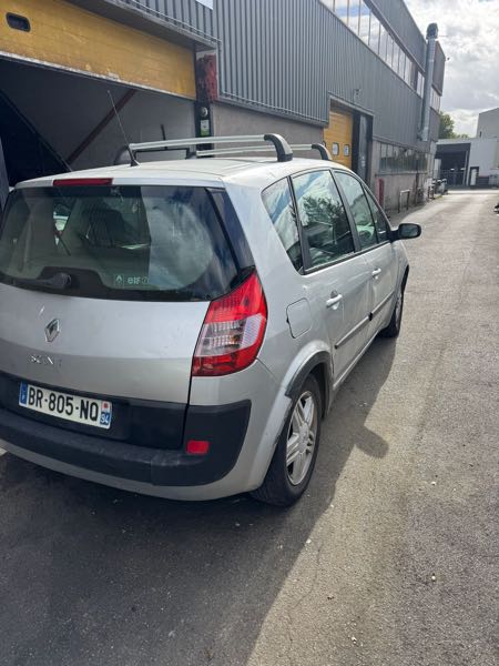 Renault Scenic II (2) 1.5 DCI 105 AUTHENTIQUE