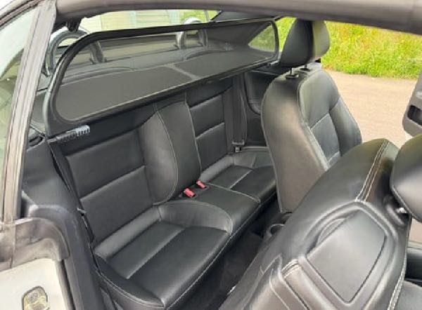 Peugeot 207 Peugeot 207 cc 1.6thp 156 ch Swiss edition