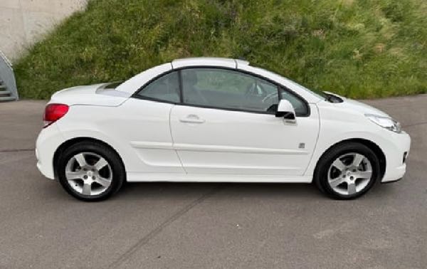 Peugeot 207 Peugeot 207 cc 1.6thp 156 ch Swiss edition